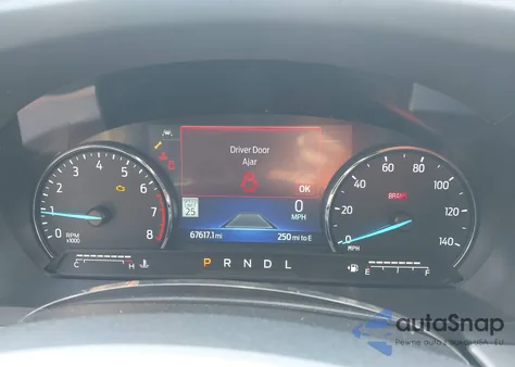 2022 Ford Explorer Xlt z USA, uszkodzony, nr VIN 1FMSK8DH4NGC08460